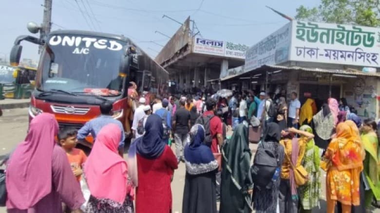 ঈদে ঢাকা ছেড়েছেন ১ কোটি ৭ লাখ সিমধারী, ফিরেছেন ৪৪ লাখ