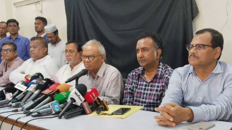 ‘আ.লীগ নেতাদের জামাই আদরে আদালতে হাজির করা হচ্ছে’