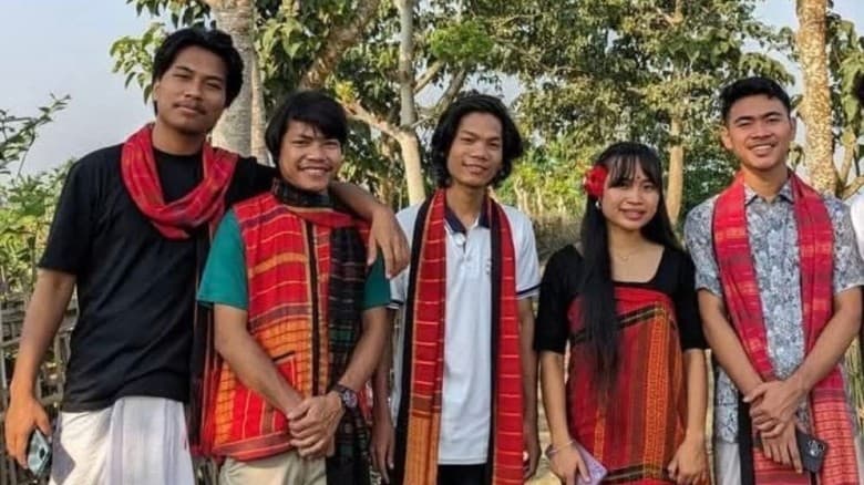 ৯ দিন পর মুক্তি পেলেন চবির সেই ৫ শিক্ষার্থী