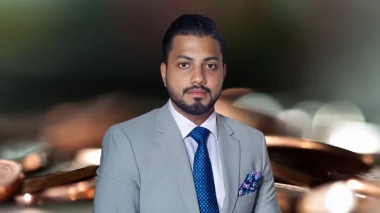 ইশরাক হোসেনকে মেয়র হিসেবে শপথ না পড়াতে লিগ্যাল নোটিশ