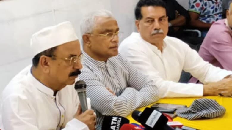 রাজনৈতিক দল নিষিদ্ধ করে সমস্যার সমাধান হয় না: গয়েশ্বর