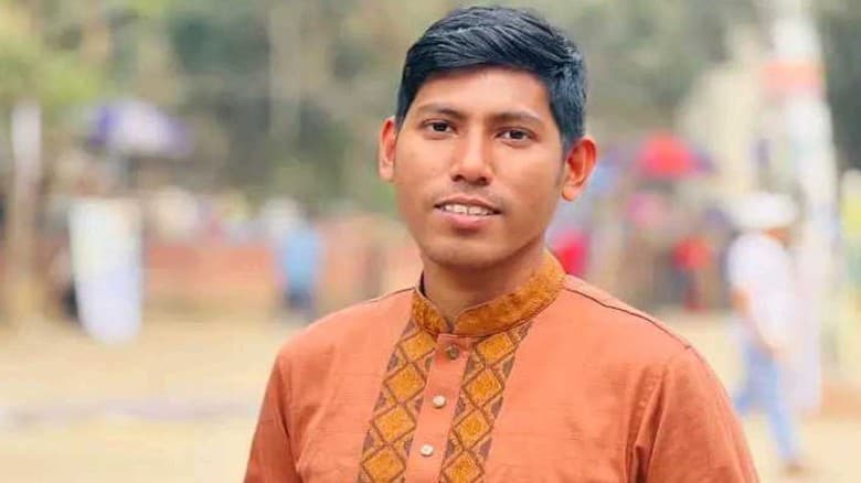 প্রকাশ্যে আবু সাঈদ হত্যার আসামি পোমেল, গ্রেপ্তারের দাবি শিক্ষার্থীদের