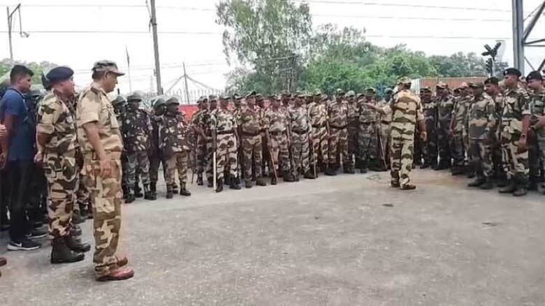 ফারাক্কা বাঁধে সামরিক বাহিনীর মহড়া