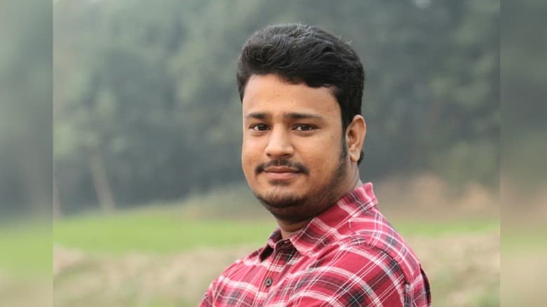 হাসিনার বিরুদ্ধে র‌্যাপ গানে নোমানের ভিন্নধর্মী প্রতিবাদ
