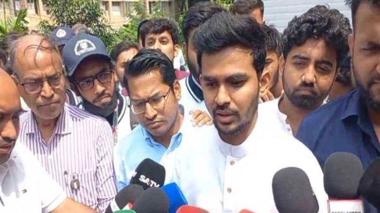 আমাকে ব্যক্তিগত আক্রমণ করে লাভ নেই: আসিফ মাহমুদ