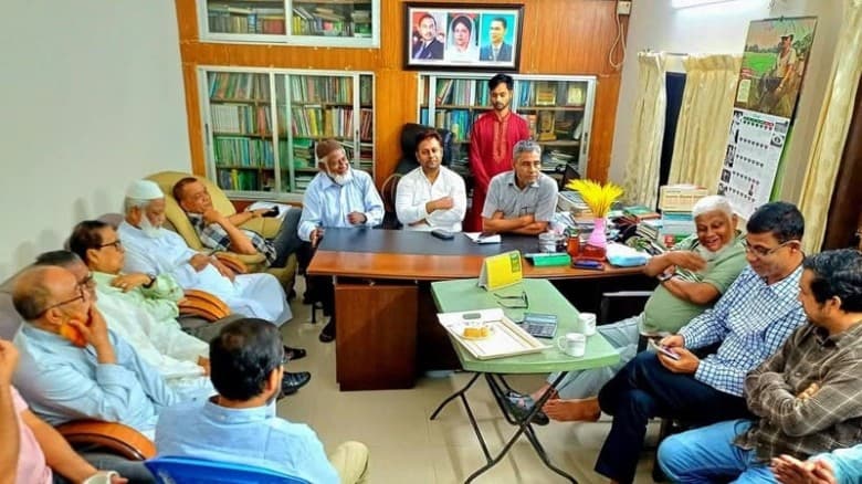 এক মঞ্চে মৌলভীবাজার বিএনপির সব নেতাকর্মী