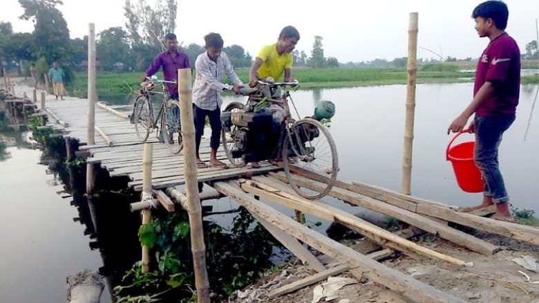 আশ্বাসেই কাটল ২৫ বছর