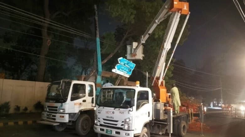 পাকিস্তানে ঝড়-বৃষ্টিতে ১৩ জনের মৃত্যু