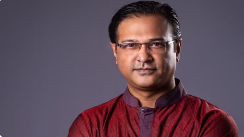 হাসিনার মতো দাম্ভিকতার ফাঁদে বিএনপির একটি অংশ : আসিফ আকবর
