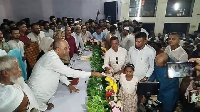 জুলাই আন্দোলনের ১৩ শহীদ পরিবারকে বিএনপির আর্থিক অনুদান প্রদান