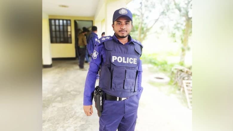 নেত্রকোনায় ছাত্রদল নেতার মাথা ফাটালেন এসআই