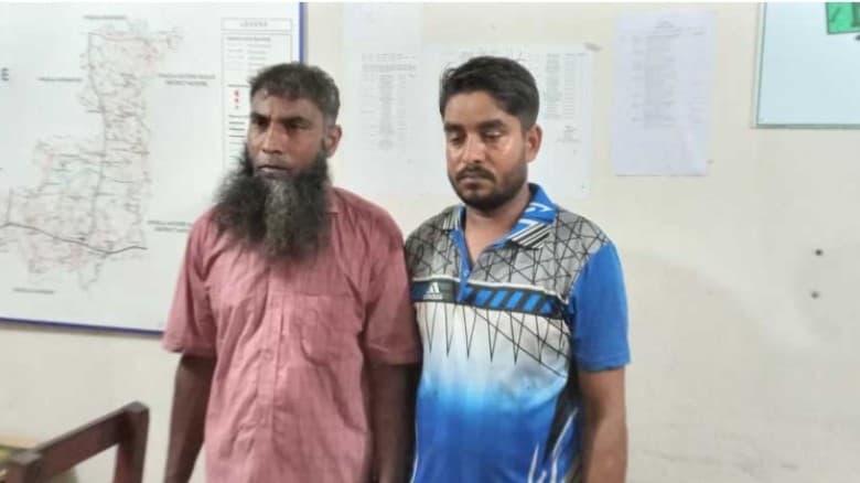 সেনাসদস্যের বাড়িতে হামলা-অগ্নিসংযোগ, বিএনপির দুই কর্মী গ্রেপ্তার