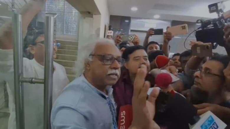 জামায়াত‌কে বে‌শি কথা বল‌তে দেওয়ায় গণ‌ফোরাম-সি‌পি‌বির সংলাপ থে‌কে ওয়াক আউট