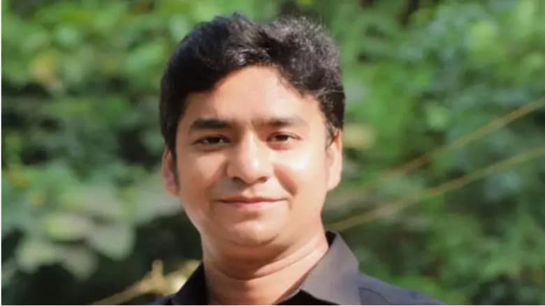 জাতীয় প্রতীক শাপলা রাজনৈতিক প্রতীক হতে পারে না: নাছির