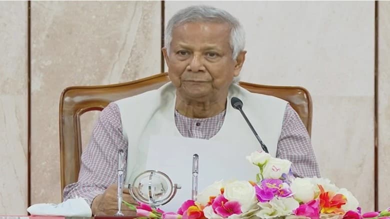 ভবিষ্যতে স্বৈরাচারের পতনে ১৬ বছর অপেক্ষা করতে হবে না : প্রধান উপদেষ্টা