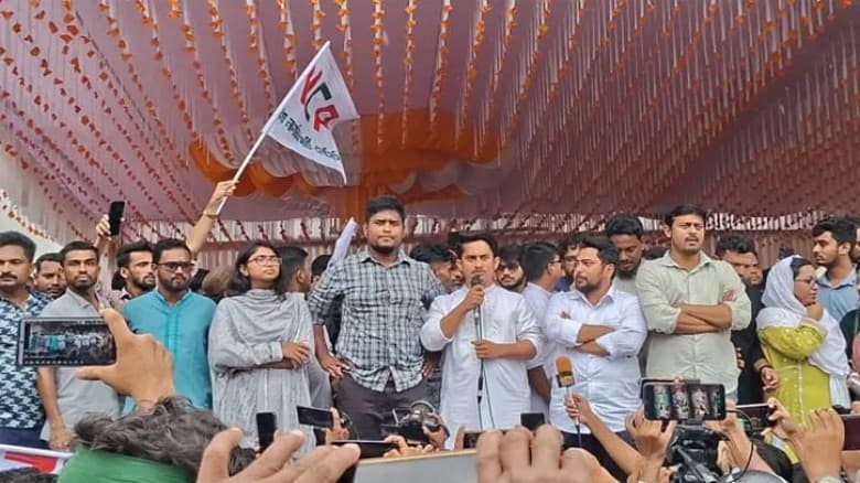 সেনা-পুলিশ পাহারায় গোপালগঞ্জ ছাড়লেন এনসিপির নেতারা