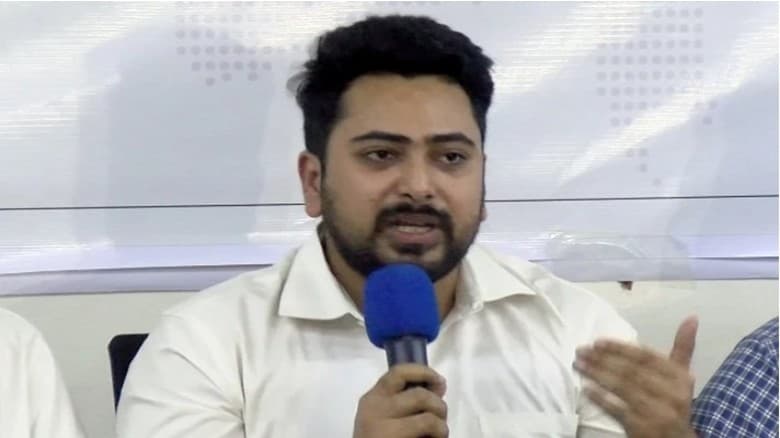 গোপালগঞ্জের প্রতিটা ঘরে ঘরে জুলাই গণ-অভ্যুত্থানের পতাকা উড়বে: নাহিদ ইসলাম