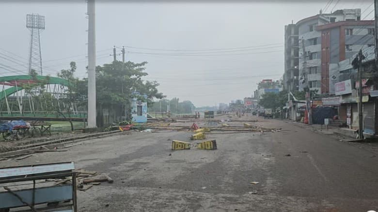 গোপালগঞ্জে ১৪ ঘণ্টা কারফিউ শিথিল