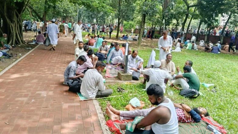 জামায়াতের জাতীয় সমাবেশ: রমনা পার্কেও অবস্থান নিয়েছেন নেতাকর্মীরা