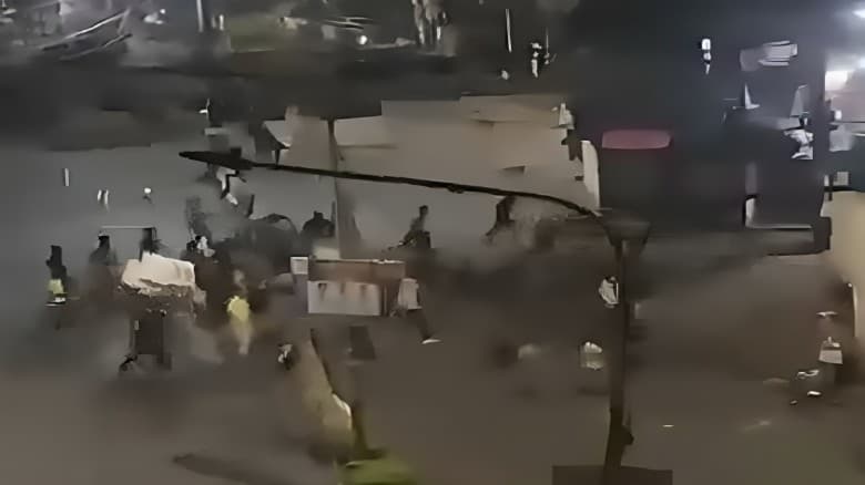 চট্টগ্রামে শিবির-ছাত্রদলের সংঘর্ষে আহত- ২০