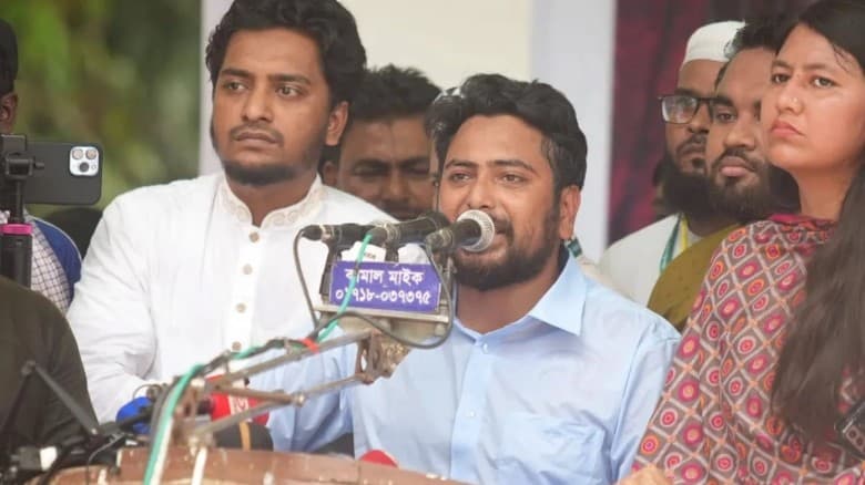 পুরনো আইনে বাংলাদেশকে পরিচালিত হতে দেব না: নাহিদ ইসলাম