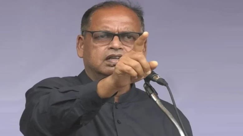 গণতন্ত্রের উত্তরণ না হলে স্বৈরতন্ত্র ফিরে আসার আশঙ্কা থাকবে : দুদু