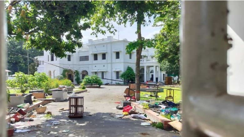 প্রধান বিচারপতির বাসভবন ভাঙচুরের তথ্যচিত্র জুলাই স্মৃতি জাদুঘরে