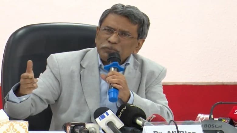 “বাংলাদেশ চালাবেন রাজনীতিবিদরা, অন্তর্বর্তী সরকার নয়” — ড. আলী রীয়াজ