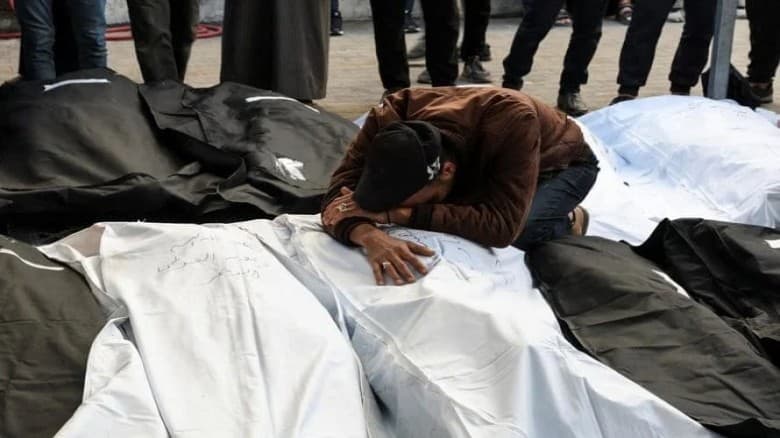 গাজায় ইসরাইলি হামলায় একদিনে নিহত আরও ৬৯ জন