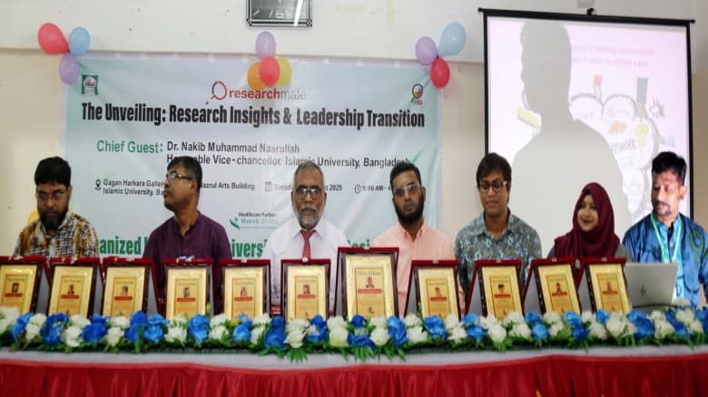 ইবিতে রিসার্চ সোসাইটির আয়োজনে গবেষণা বিষয়ক সেমিনার অনুষ্ঠিত
