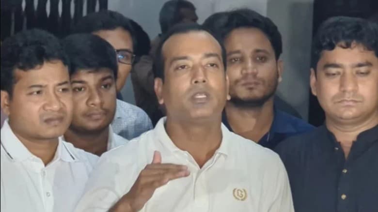 ঢাকা বিশ্ববিদ্যালয়ের হল কমিটি বহাল থাকবে: ছাত্রদল সভাপতি
