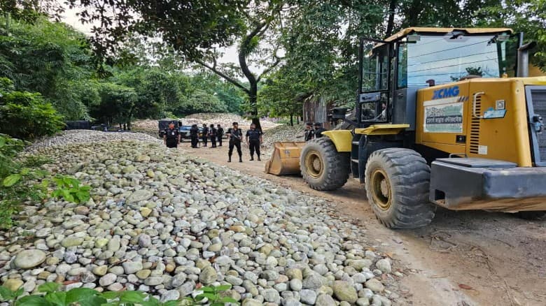 জাফলং থেকে লুট হওয়া আরও ৭ হাজার ঘনফুট পাথর উদ্ধার
