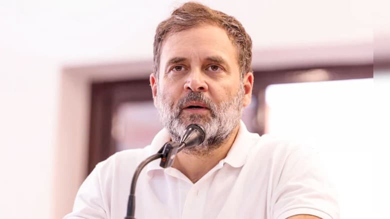 রাহুল গান্ধীর হুঁশিয়ারি: নির্বাচন কমিশনের বিরুদ্ধে ব্যবস্থা নেওয়ার হুমকি