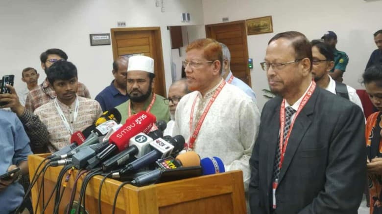 জামায়াতের দাবি মেনে নির্বাচন দিতে হবে’