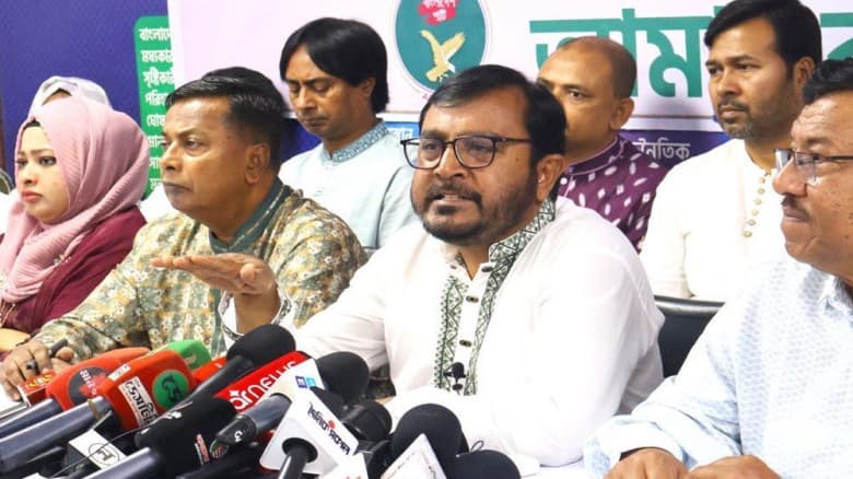 ফেনী থেকে নির্বাচন করবেন এবি পার্টির চেয়ারম্যান