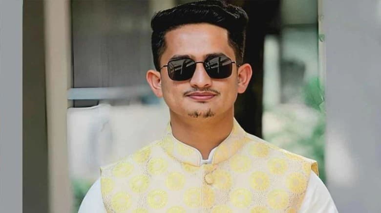 শেখ হাসিনা তো জান নিয়ে পালাইতে পারসে, আপনারা সেটাও পারবেন না : সারজিস
