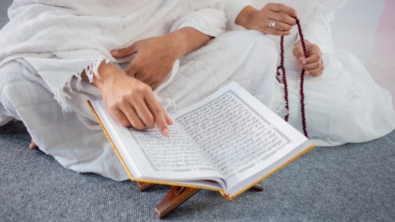 স্ত্রীদের প্রতি সদাচরণে রাসুল (সা.)-এর অনুকরণীয় দৃষ্টান্ত