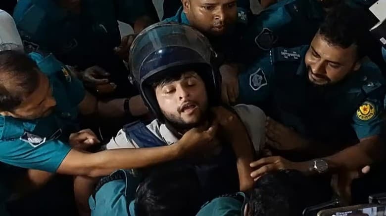৫ কোটি টাকা কিংবা শেয়ারে সমঝোতা না হওয়ায় আফ্রিদি গ্রেফতার :  নুরুল হক