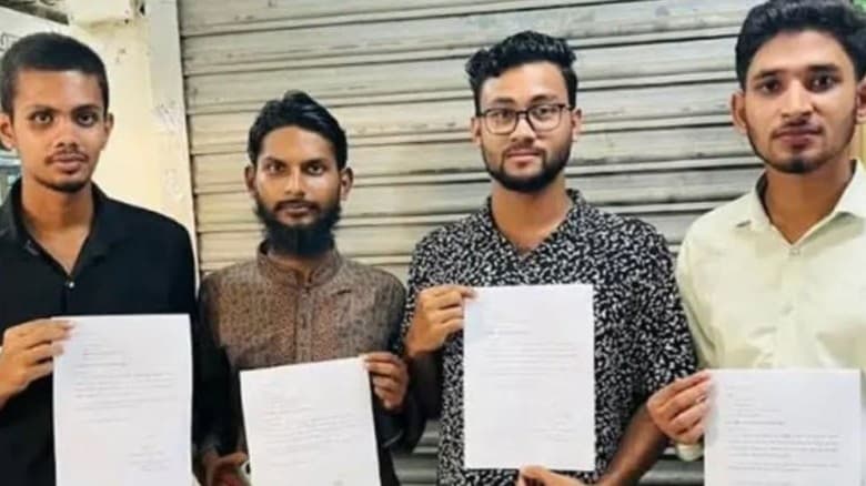 এনসিপির  কমিটি থেকে একযোগে চার নেতার পদত্যাগ