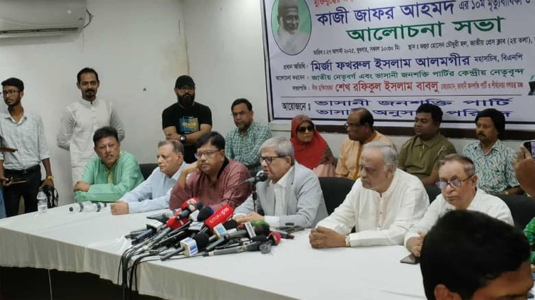 সরকারের ভেতরের একটি চক্র নির্বাচন বানচালে কাজ করছে: মির্জা ফখরুল
