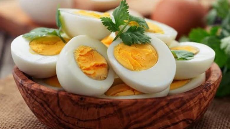 সুস্বাস্থ্যে ডিমের ভূমিকা ও সতর্কতা