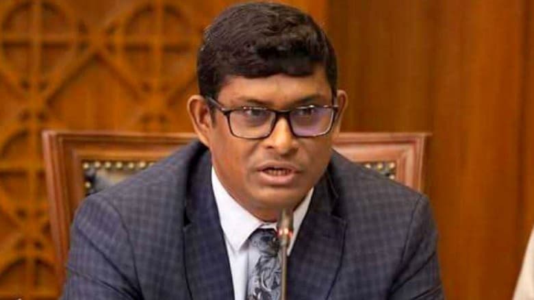 জাপার মহাসচিব হেলমেট পরার কথা স্বীকার করলেন