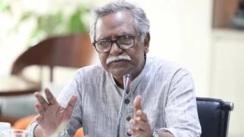 দেশকে কি আরো  নৈরাজ্যের দিকে ঠেলে দিচ্ছে সরকার: আনু মুহাম্মদ
