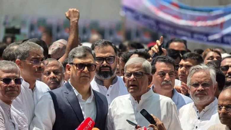বিএনপিকে ধ্বংসের চেষ্টা করা হলেও টিকে আছে: মির্জা ফখরুল