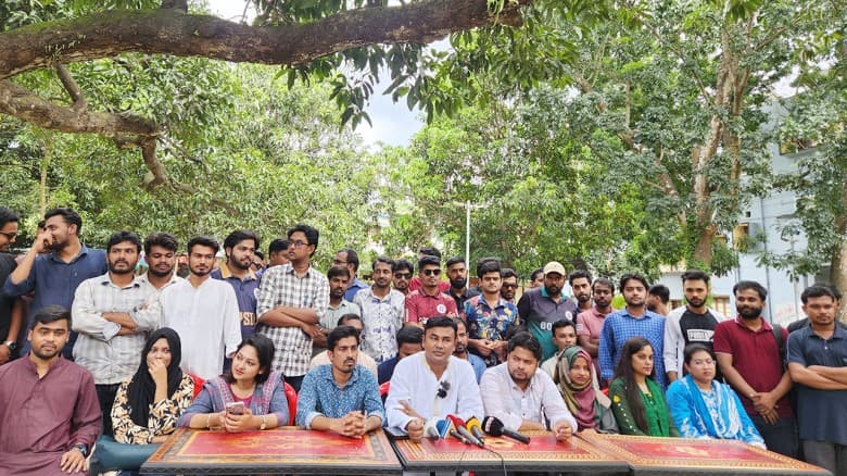রাবিতে বামদের মধ্যেও শিবির ঢুকে গেছে : আমানউল্লাহ আমান