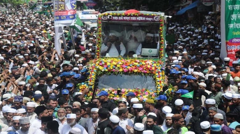 বৃহত্তর জশনে জুলুস চট্টগ্রামে, লাখো মানুষের ঢল