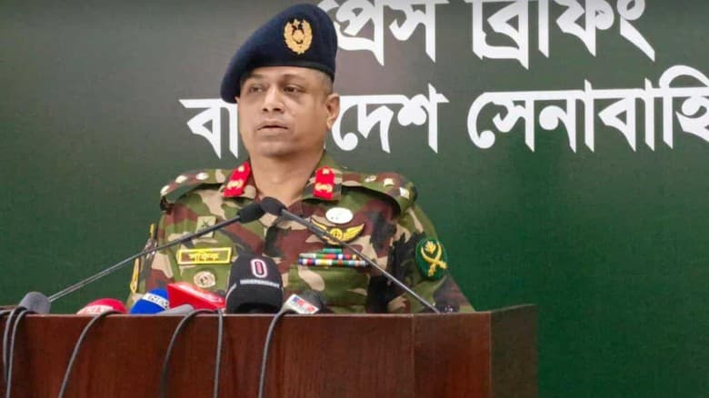 'মব করে মুক্তিযোদ্ধাদের অপমান করা যাবে না': সেনা সদরের ব্রিফিং