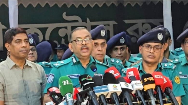 ভোটের দিন ডাকসুতে থাকবে ২০৯৬ পুলিশ সদস্য