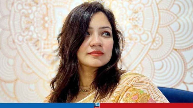 দায়িত্ব পালনে ‘নিরপেক্ষ’ থাকার দাবি, ক্ষোভ ঝরালেন শিক্ষক মোনামি
