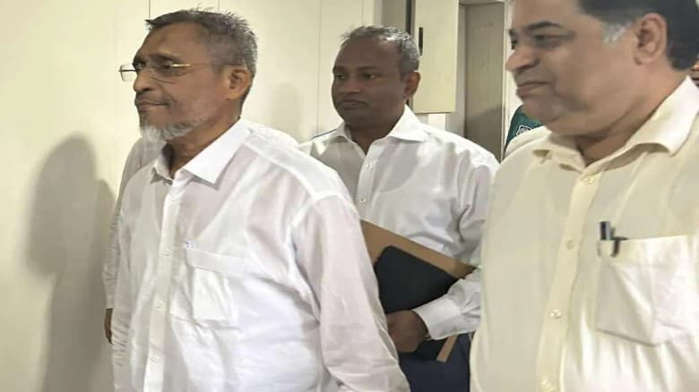 ১৯ বছর পরে স্বরাষ্ট্র মন্ত্রণালয়ে লুৎফুজ্জামান বাবর